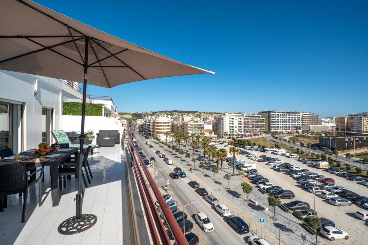 קוסטה דה קפאריקה Costa Beach Apartment By The Portuguese Butler מראה חיצוני תמונה